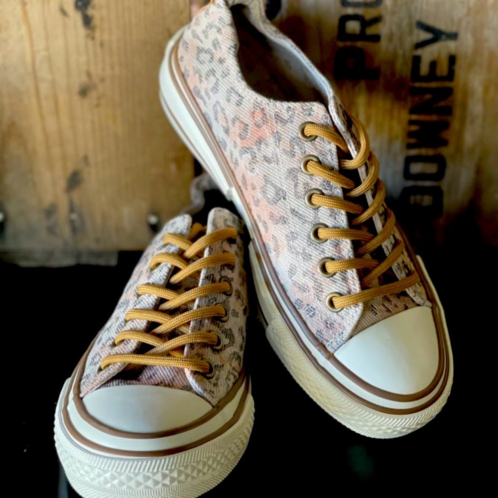 Driana Sneakers in Taupe Leopard